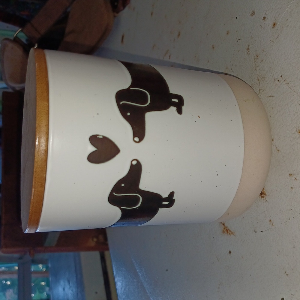 Harvest Green Studio Canister w. Wooden Lid‎